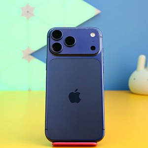 Смартфон Apple iPhone 17 Pro Max Б/У