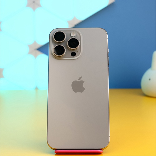Смартфон Apple iPhone 15 Pro Max 256GB Natural Titanium (MU793) Б/У - придбати в Дніпрі, Україні: ціна, характеристики | інтернет-магазин TOUCH