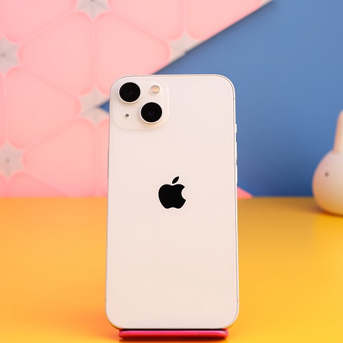 Смартфон Apple iPhone 13 128GB Starlight (MLPG3) Б/У