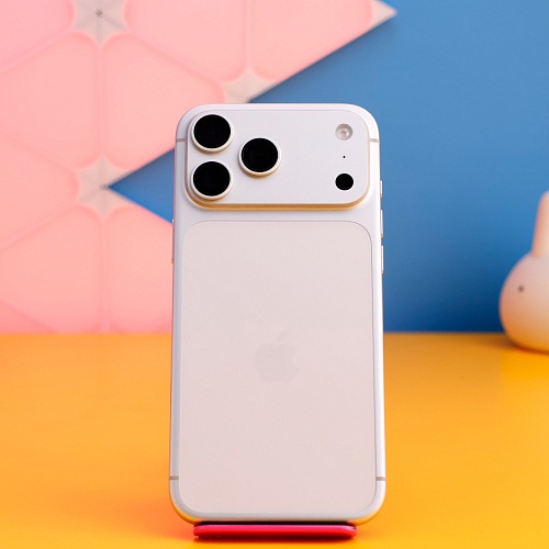 Смартфон Apple iPhone 17 Pro Max 256GB Silver (MFYM4) Б/У - придбати в Дніпрі, Україні: ціна, характеристики | інтернет-магазин TOUCH