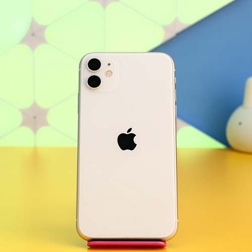 Смартфон Apple iPhone 11 128GB White (MWLF2) Б/У