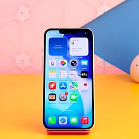 Смартфон Apple iPhone 13 128GB Starlight (MLPG3) Б/У