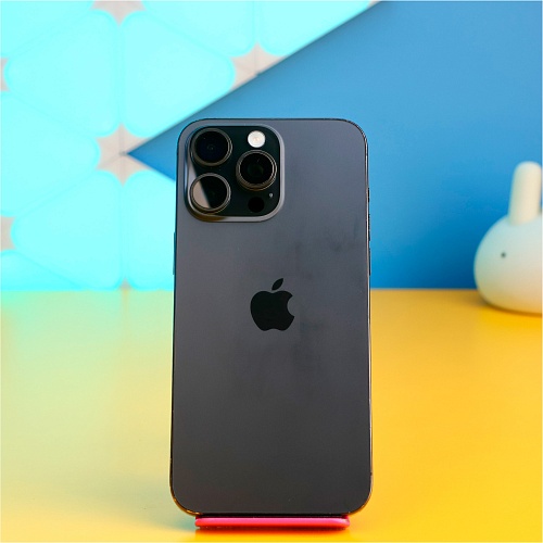 Смартфон Apple iPhone 15 Pro Max 1TB Black Titanium (MU7G3) Б/У