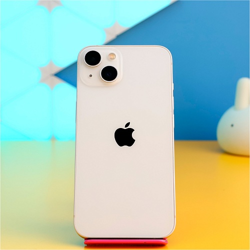 Смартфон Apple iPhone 13 256GB Starlight (MLQ73) Б/У
