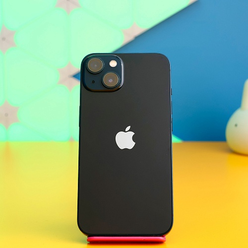 Смартфон Apple iPhone 13 128GB Midnight (MLPF3) Б/У