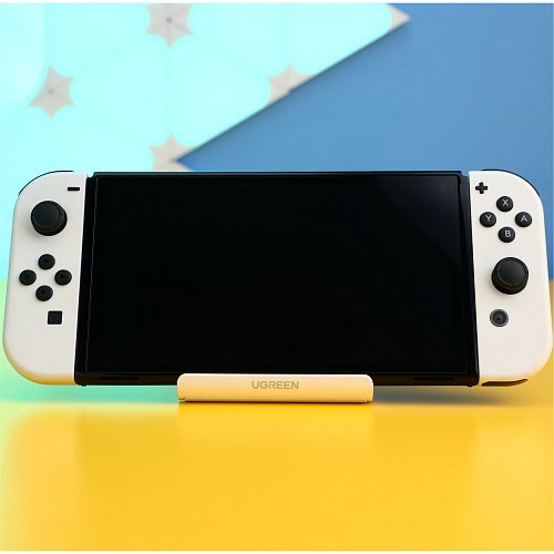 Портативная игровая консоль Nintendo Switch OLED with White Joy-Con Б/У