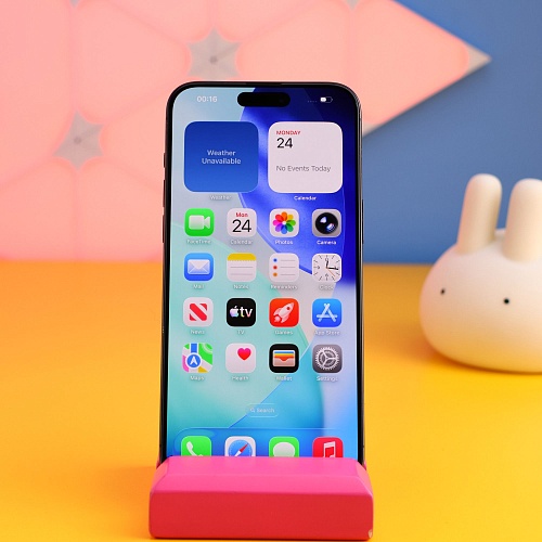 Смартфон Apple iPhone 15 Pro Max 256GB Black Titanium (MU773) Б/У