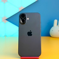 Смартфон Apple iPhone 16 128GB Black (MYE73) Б/У