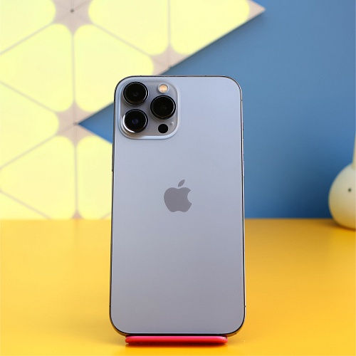 Смартфон Apple iPhone 13 Pro Max 128GB Sierra Blue (MLL93) Б/У - придбати в Дніпрі, Україні: ціна, характеристики | інтернет-магазин TOUCH