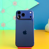 Смартфон Apple iPhone 17 Pro Max 256GB eSIM Deep Blue (MFXJ4) Б/У