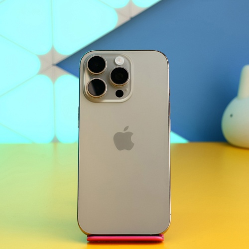 Смартфон Apple iPhone 16 Pro 256GB Natural Titanium (MYNL3) Б/У