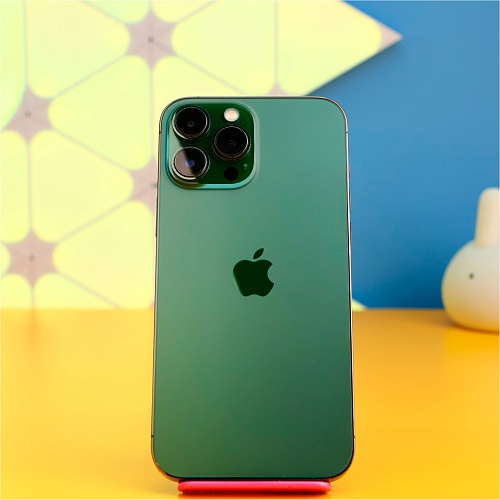 Смартфон Apple iPhone 13 Pro Max 256GB Alpine Green (MNCQ3) Б/У - придбати в Дніпрі, Україні: ціна, характеристики | інтернет-магазин TOUCH