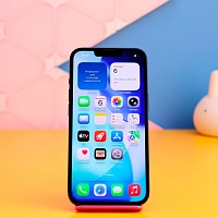 Смартфон Apple iPhone 13 128GB Midnight (MLPF3) Б/У
