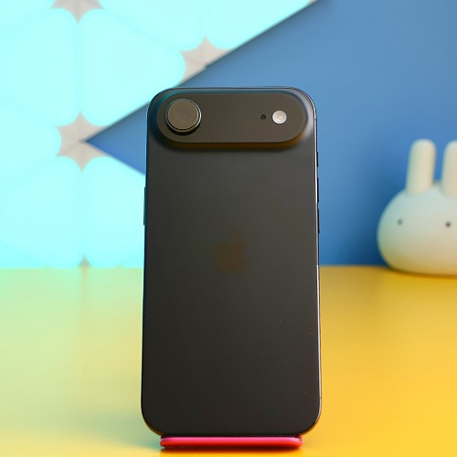 Смартфон Apple iPhone Air 256GB Space Black (MG2L4) Б/У - придбати в Дніпрі, Україні: ціна, характеристики | інтернет-магазин TOUCH