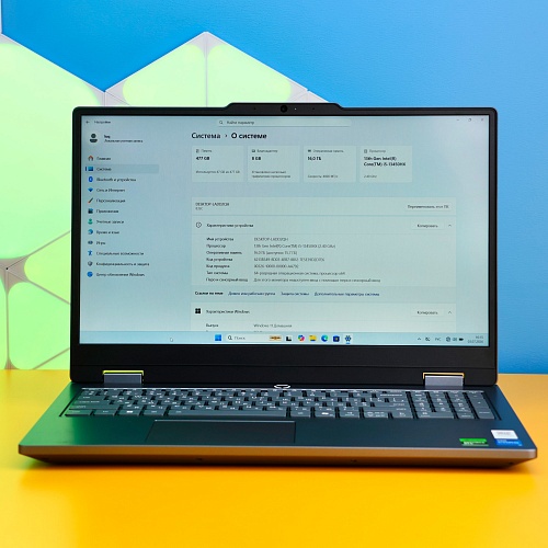 Ноутбук Lenovo LOQ Essential 15IRX11 (83SC001FMH) Б/У