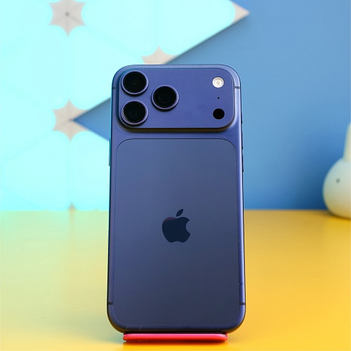 Смартфон Apple iPhone 17 Pro Max 512GB Deep Blue (MFYU4) Б/У