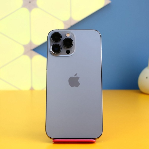 Смартфон Apple iPhone 13 Pro Max 256GB Sierra Blue (MLLE3) Б/У - придбати в Дніпрі, Україні: ціна, характеристики | інтернет-магазин TOUCH