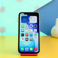 Смартфон Apple iPhone 11 128GB Yellow (MWLH2) Б/У