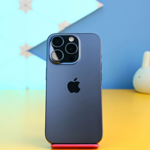 Смартфон Apple iPhone 15 Pro 256GB Blue Titanium (MTV63) Б/У