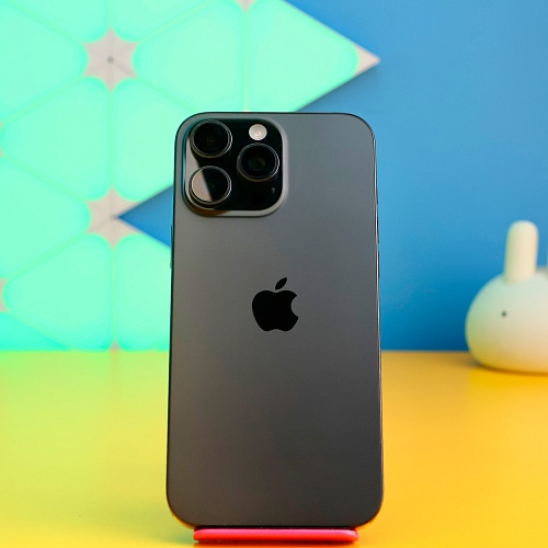 Смартфон Apple iPhone 16 Pro Max 256GB eSIM Black Titanium (MYW33) Б/У - придбати в Дніпрі, Україні: ціна, характеристики | інтернет-магазин TOUCH