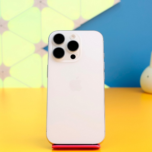Смартфон Apple iPhone 16 Pro 256GB White Titanium (MYNJ3) Б/У - придбати в Дніпрі, Україні: ціна, характеристики | інтернет-магазин TOUCH