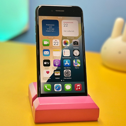 Смартфон Apple iPhone SE (2020) 128GB Black (7128) Б/У