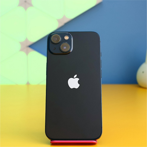 Смартфон Apple iPhone 13 256GB Midnight (MLQ63) Б/У