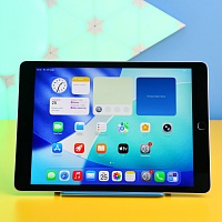 Планшет Apple iPad 10.2 (2021) 256GB Wi-Fi + Cellular Silver (MK6A3) Б/У
