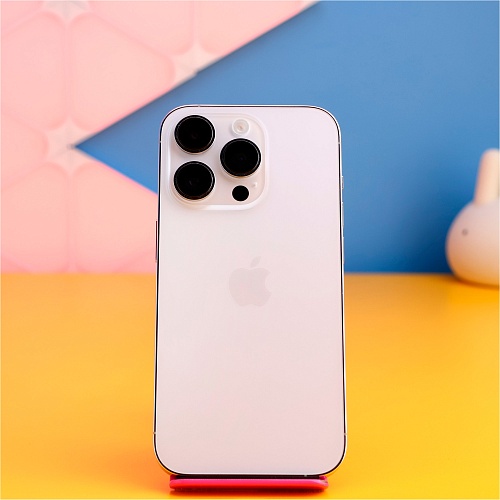 Смартфон Apple iPhone 14 Pro 256GB eSIM Silver (MQ0X3) Б/У
