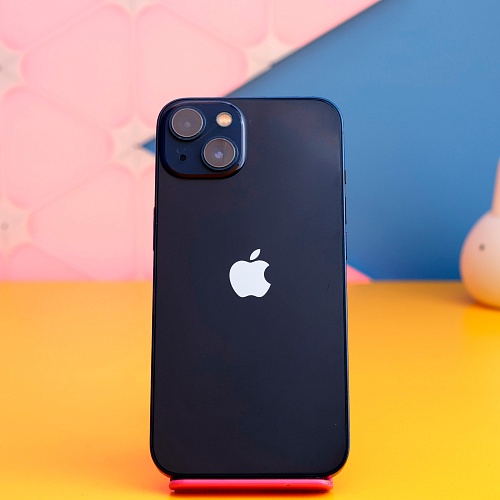 Смартфон Apple iPhone 13 128GB Midnight (MLPF3) Б/У