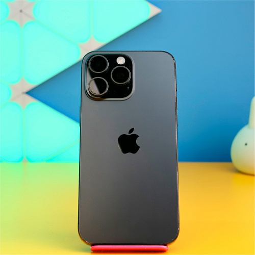 Смартфон Apple iPhone 15 Pro Max 256GB Black Titanium (MU773) Б/У