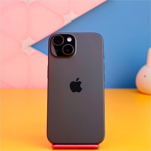 Смартфон Apple iPhone 15 128GB Black (MTP03) Б/У