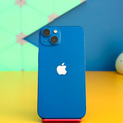 Смартфон Apple iPhone 13 128GB Blue (MLPK3) Б/У