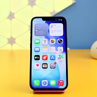 Смартфон Apple iPhone 13 128GB Midnight (MLPF3) Б/У