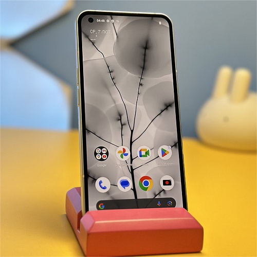 Смартфон Nothing Phone (1) 8/256Gb White (4260) Б/У