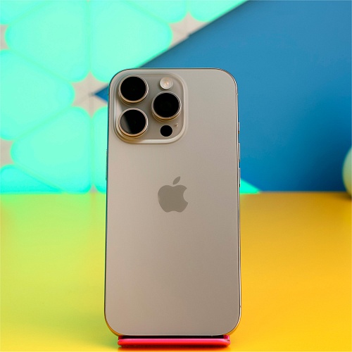 Смартфон Apple iPhone 16 Pro 256GB Natural Titanium (MYNL3) Б/У