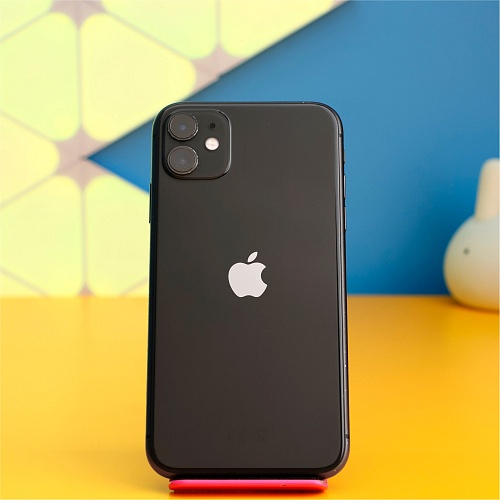 Смартфон Apple iPhone 11 128GB Black (MWLE2) Б/У