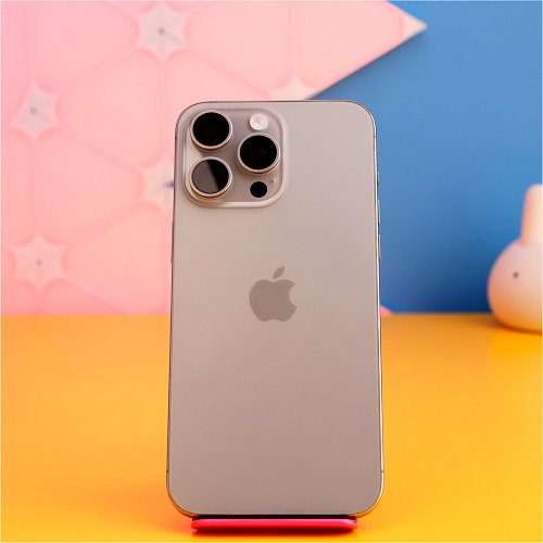 Смартфон Apple iPhone 15 Pro Max 256GB Natural Titanium (MU793) Б/У