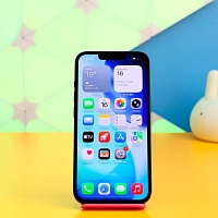 Смартфон Apple iPhone 13 128GB Midnight (MLPF3) Б/У