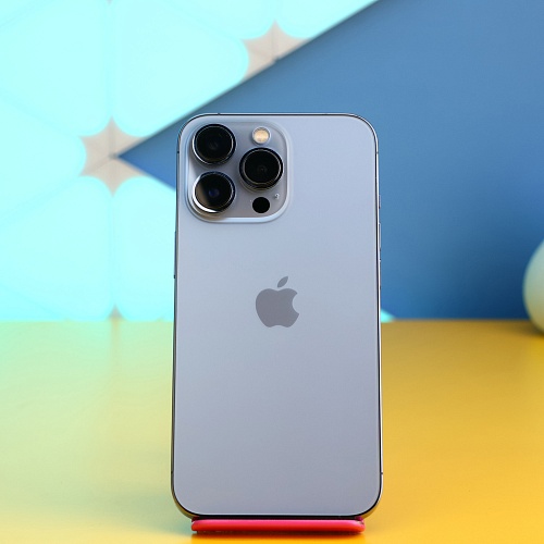 Смартфон Apple iPhone 13 Pro 128GB Sierra Blue (MLVD3) Б/У - придбати в Дніпрі, Україні: ціна, характеристики | інтернет-магазин TOUCH