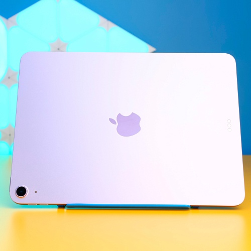Планшет Apple iPad Air 11 (2025) 128GB Wi-Fi + Cellular Purple (MCFY4) Б/У