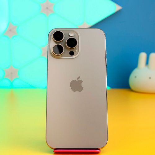 Смартфон Apple iPhone 16 Pro Max 256GB Natural Titanium (MYWY3) Б/У - придбати в Дніпрі, Україні: ціна, характеристики | інтернет-магазин TOUCH