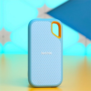 Зовнішній SSD накопичувач SanDisk Extreme Portable V2 2TB Sky Blue (SDSSDE61-2T00-G25B) Б/У - придбати в Дніпрі, Україні: ціна, характеристики | інтернет-магазин TOUCH