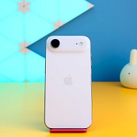 Смартфон Apple iPhone Air 256GB Sky Blue (MG2P4) Б/У
