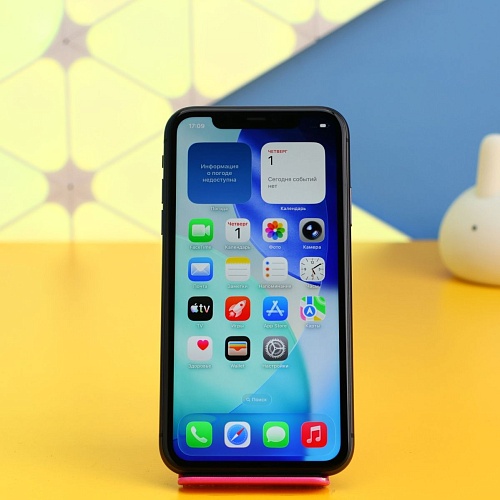 Смартфон Apple iPhone 11 64GB Black (MWLT2) Б/У
