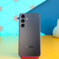 Смартфон Samsung Galaxy S24 8/128GB Onyx Black (SM-S921BZKD) Б/У - придбати в Дніпрі, Україні: ціна, характеристики | інтернет-магазин TOUCH