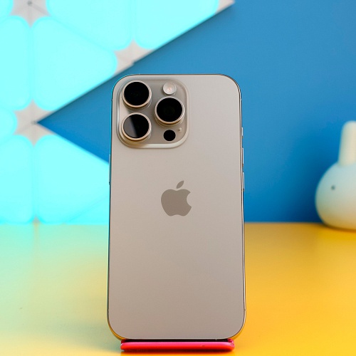 Смартфон Apple iPhone 16 Pro 256GB Natural Titanium (MYNL3) Б/У
