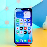 Смартфон Apple iPhone 15 Pro Max 256GB White Titanium (MU783) Б/У