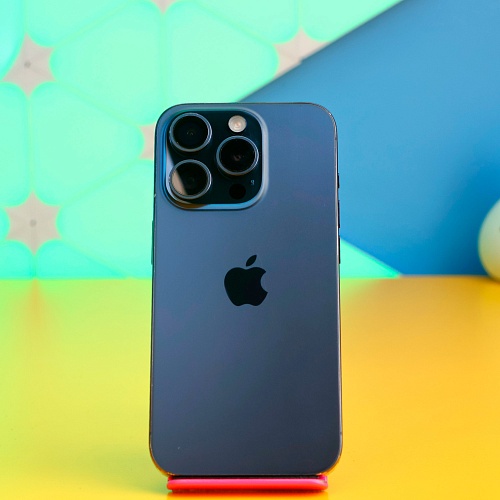 Смартфон Apple iPhone 15 Pro 256GB Blue Titanium (MTV63) Б/У - придбати в Дніпрі, Україні: ціна, характеристики | інтернет-магазин TOUCH
