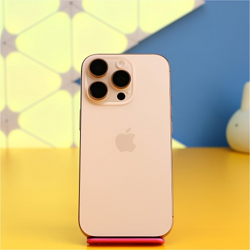 Смартфон Apple iPhone 16 Pro 256GB eSIM Desert Titanium (MYMJ3) Б/У - придбати в Дніпрі, Україні: ціна, характеристики | інтернет-магазин TOUCH